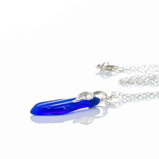 Ocean Sea Glass. Amazing colour...