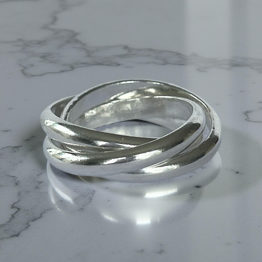 Handmade Sterling Silver Russian Ring – 3 Interlinking Bands