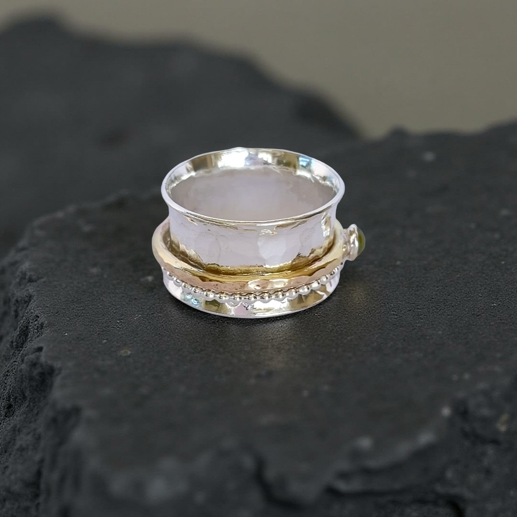 Silver Gold Spinner Ring With Peridot Gem - SilverLines Jewellery