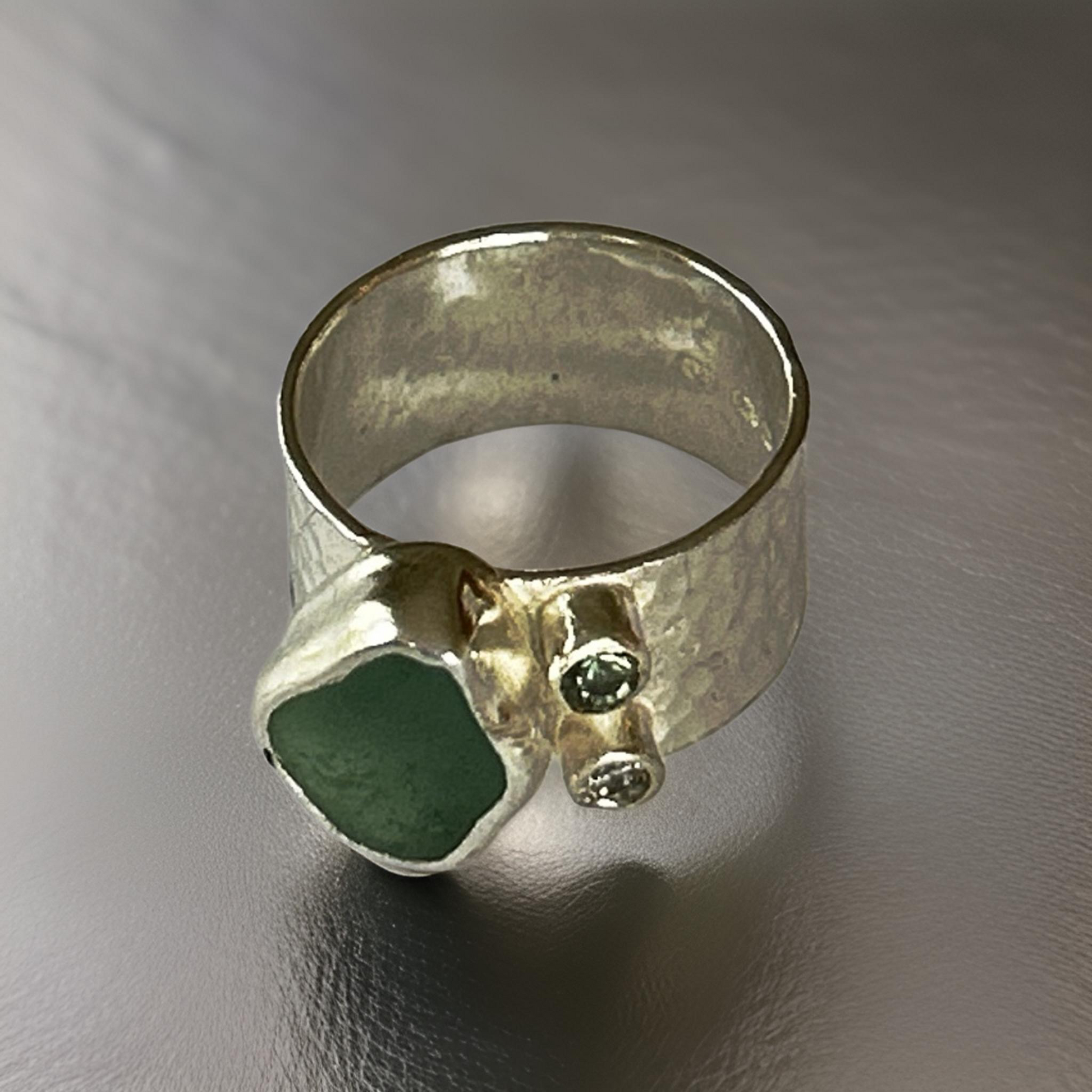 Silver Ring With Sea Glass Diamond And Green Sapphire. - Silver Lines Jewellery