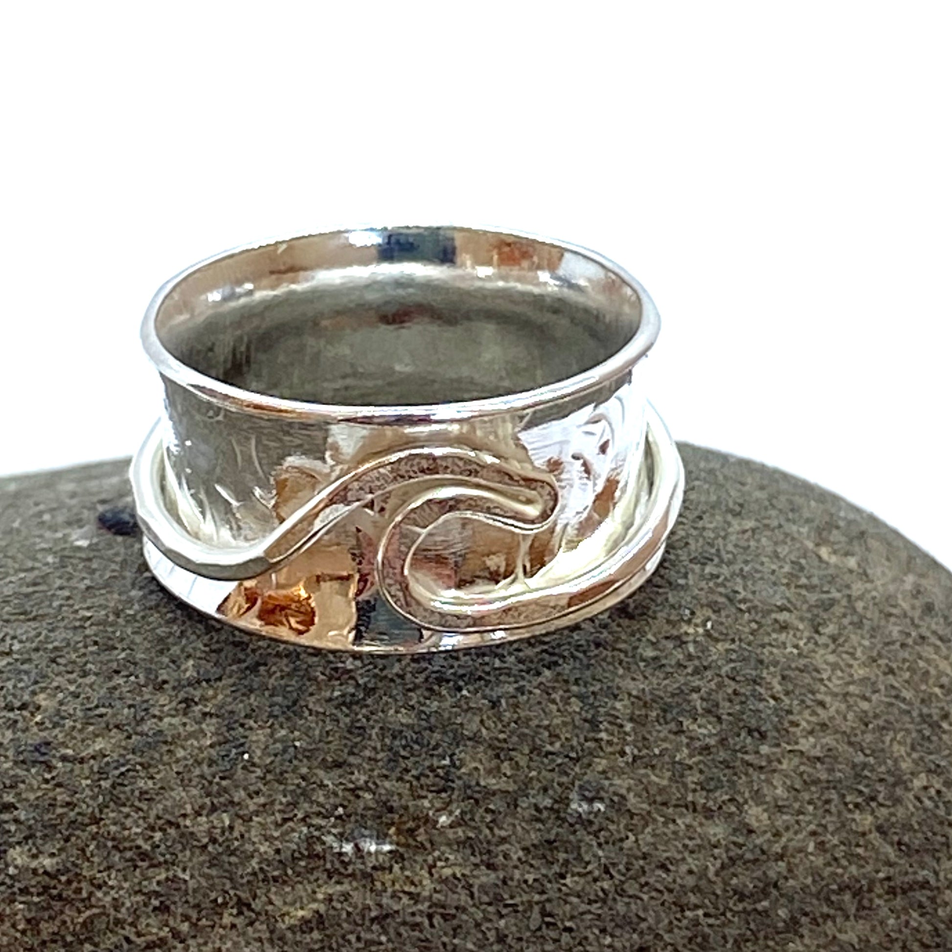 Wave Spinner Ring - Love Beach Beads