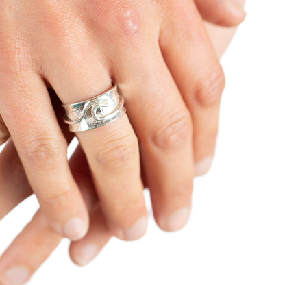 Wave Spinner Ring - SilverLines Jewellery